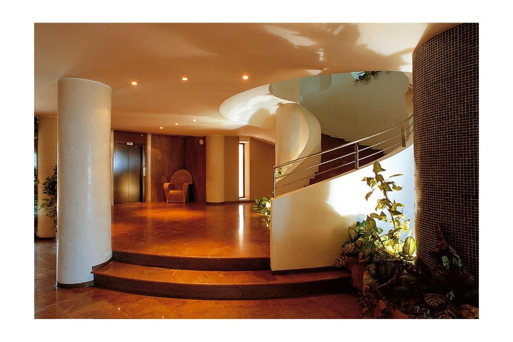 Hotel President Silvi Marina Esterno foto